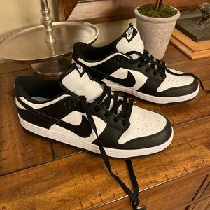 Nike Black and White like Dunks Size 11 Men